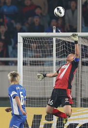 亞冠圖 舜天vs仙臺 撲救瞬間