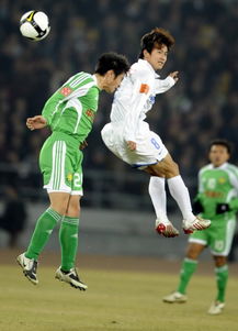 北京國安vs江蘇舜天 姚翰林爭頂頭球