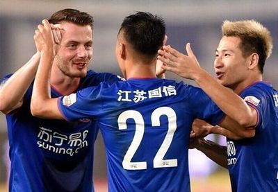 吳曦世界波鐵衛(wèi)頭槌扳平,舜天1-1亞泰_虎撲中國足球新聲