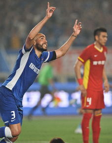 圖文 舜天1 2亞泰 艾雷爾森進球后慶祝