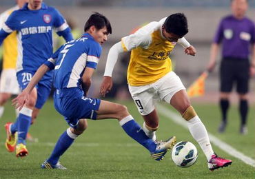 中超 薩利赫2球鐵衛(wèi)染紅 舜天2度落后2 2平申鑫