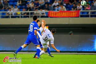 津鐵衛閃電破門狂喜 陳金剛救主表情嚴峻