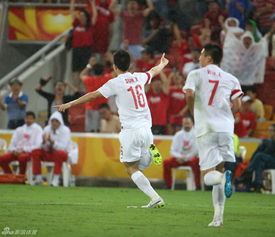 吳曦搶點破門孫可世界波 國足2 1逆轉提前出線