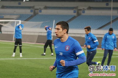 阿爾濱輕松備戰(zhàn)球員打鬧 舜天隊(duì)?wèi)n心忡忡